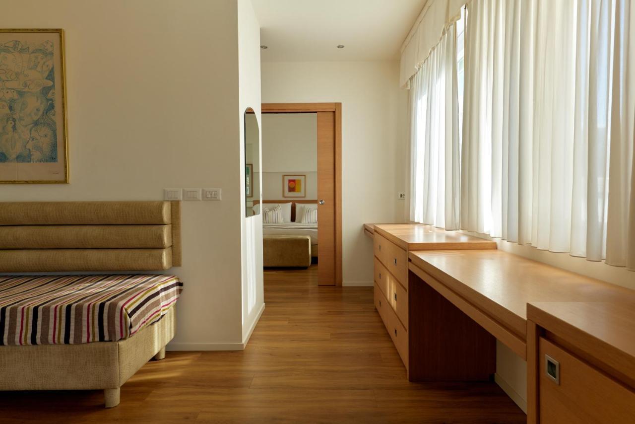 Hotel Saraceno Resort With Private Beach 밀라노마리티마 외부 사진