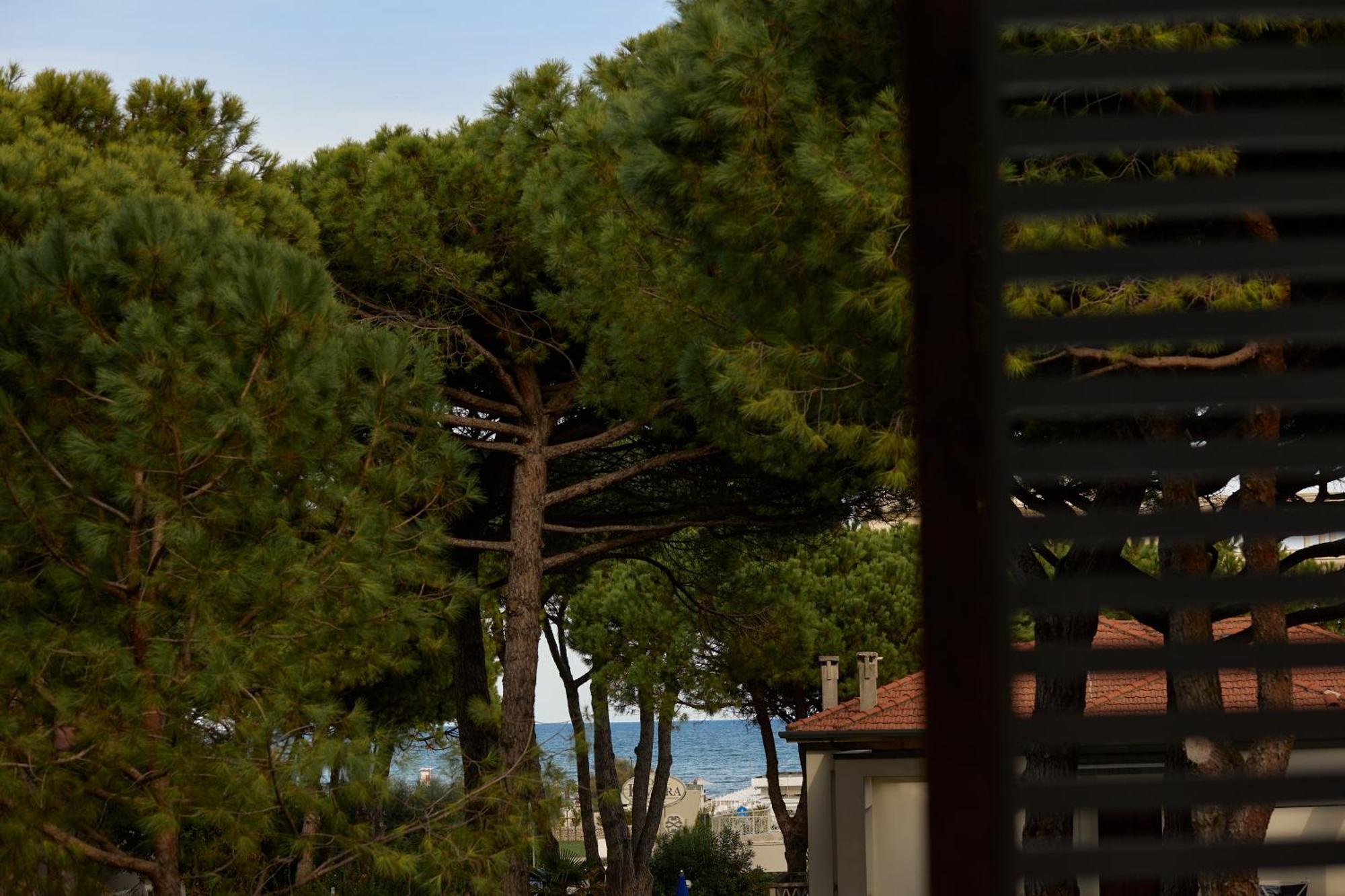 Hotel Saraceno Resort With Private Beach 밀라노마리티마 외부 사진